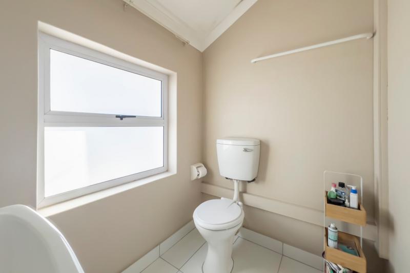 To Let 3 Bedroom Property for Rent in Constantia Western Cape
